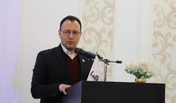 دکتر صمدیان همایش کسب و کار مدیران موفق آکادمی کسب و کار راشا